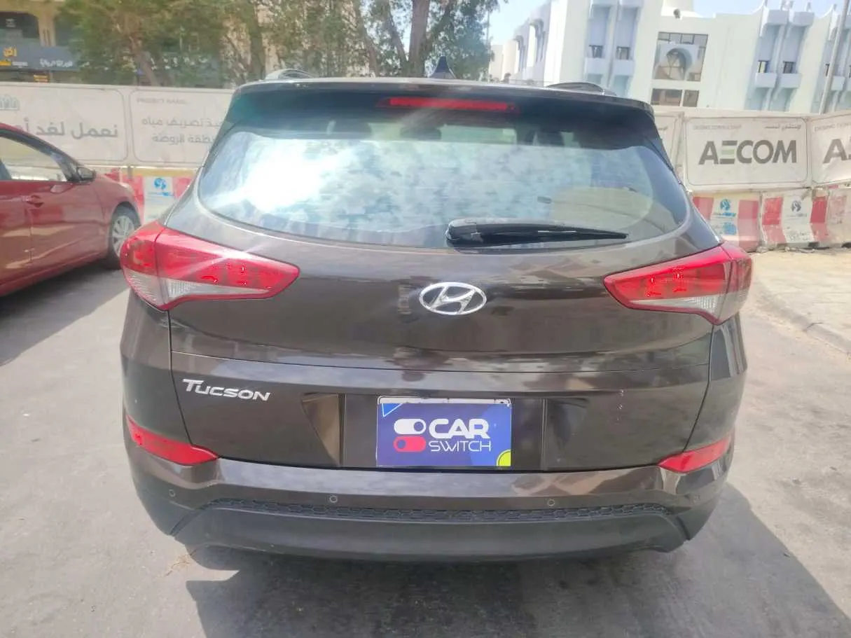 Car image 6