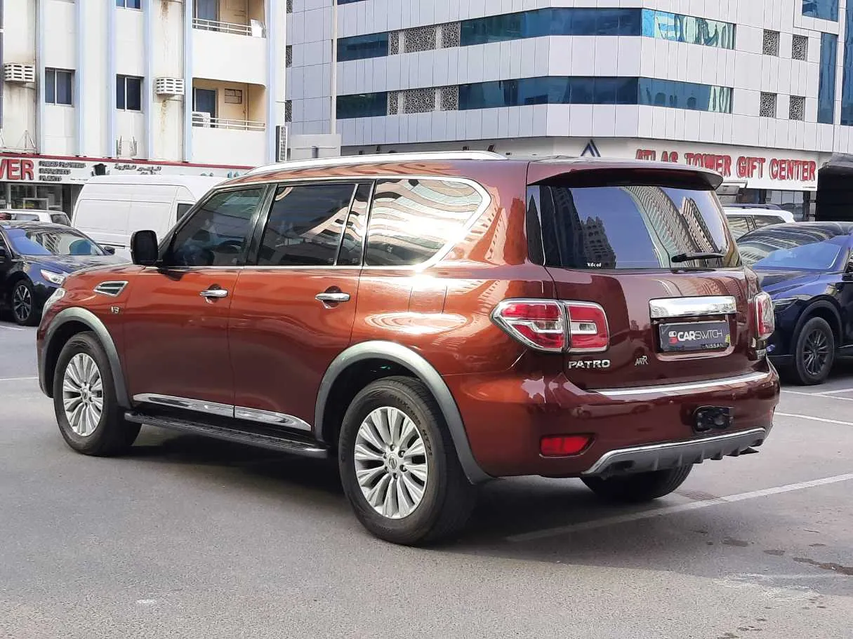 Car image 7