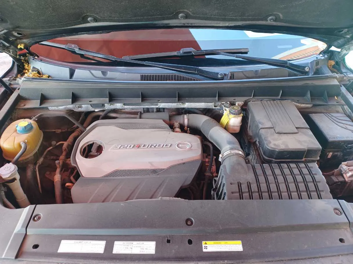 Car image 24