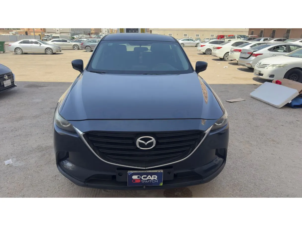 Car image 2