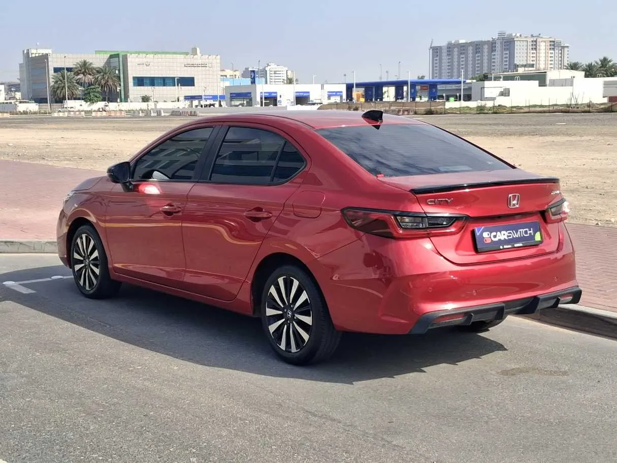 Car image 7