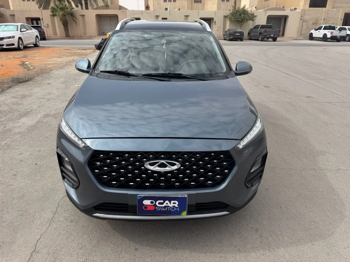Car image 2