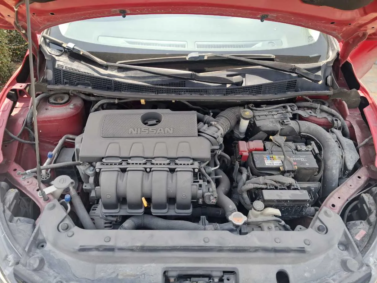 Car image 18