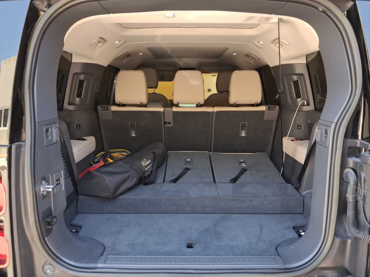 Car image 21