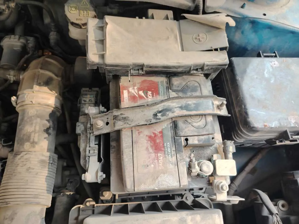Car image 48