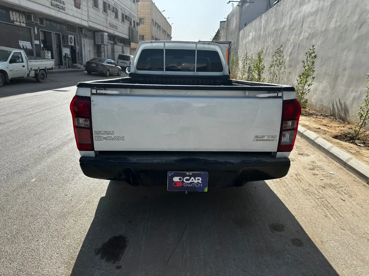 Car image 6