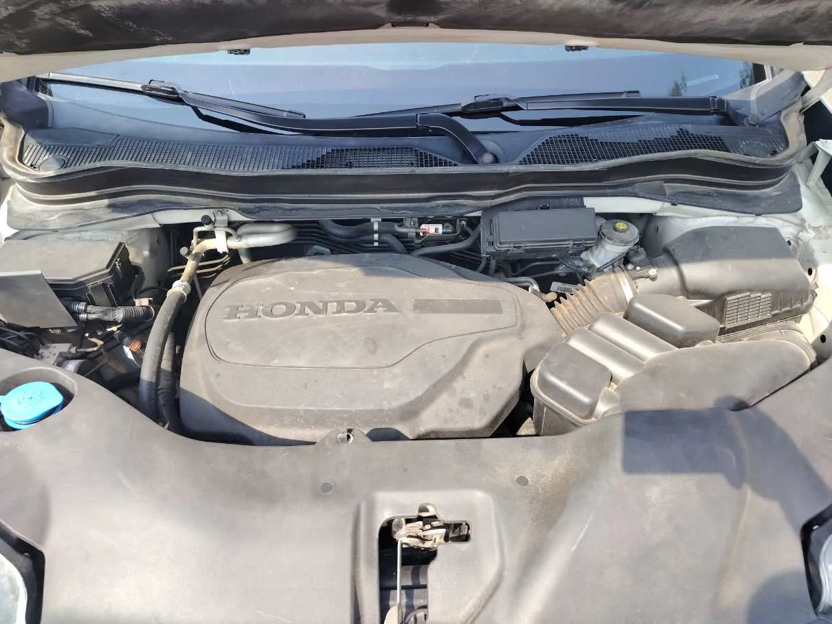 Car image 38