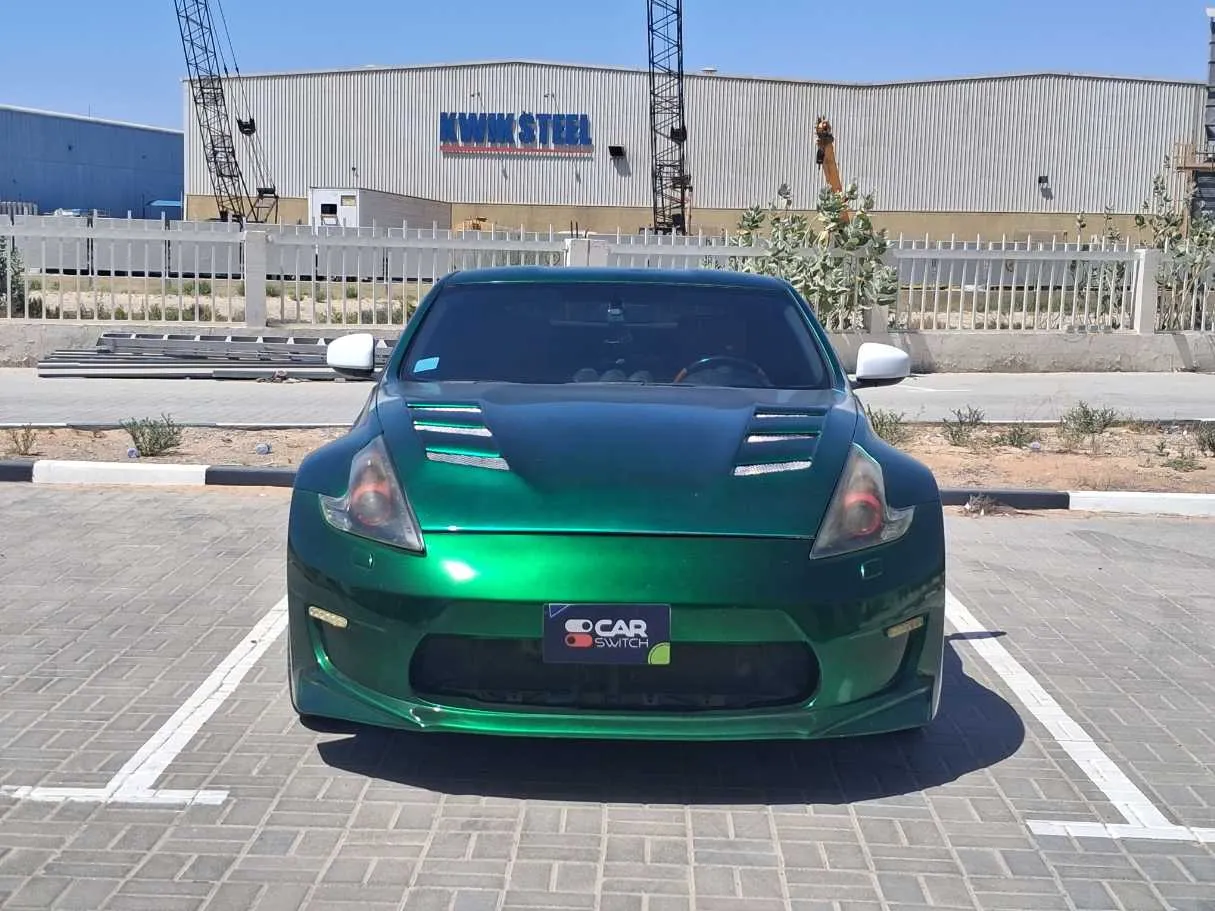 Car image 2