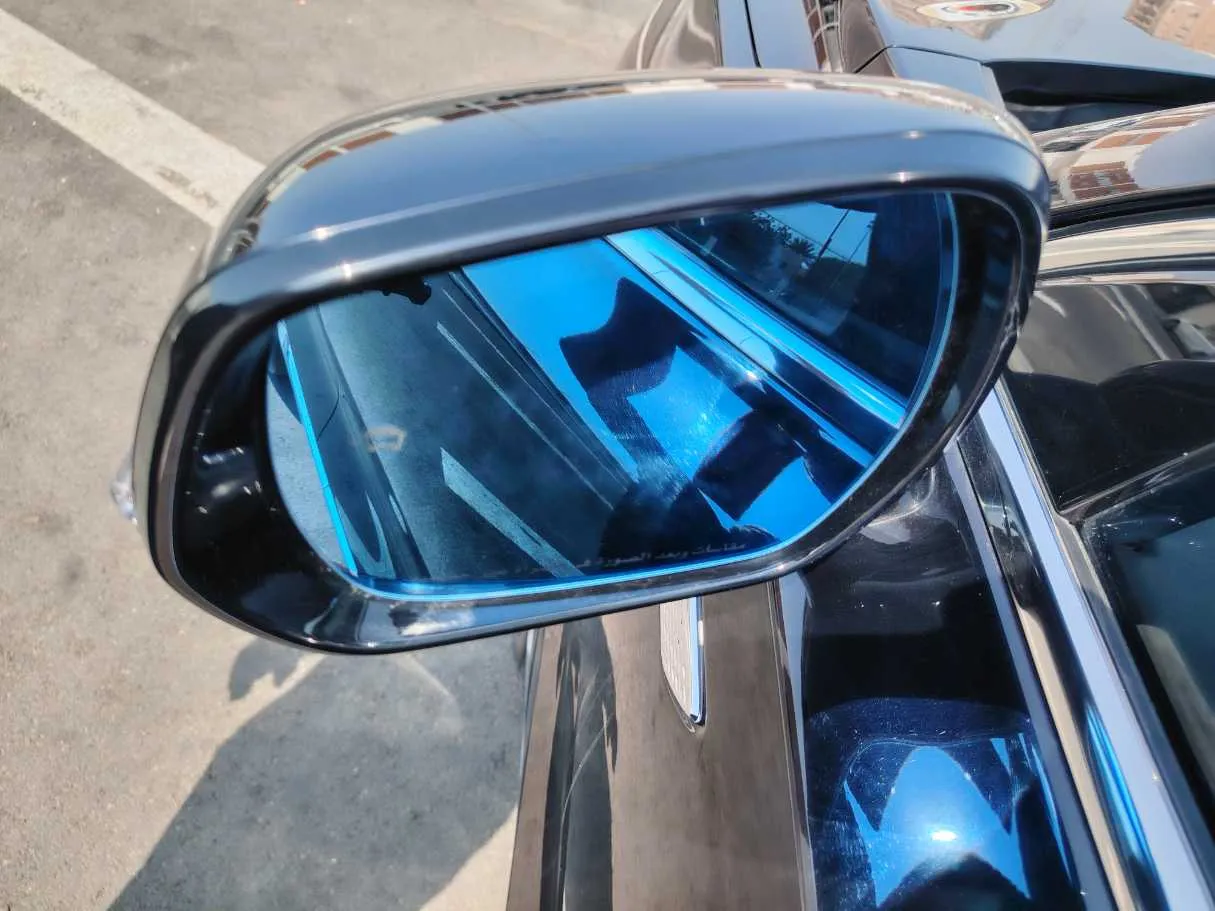 Car image 31