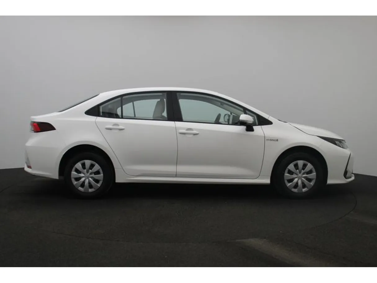 Car image 13