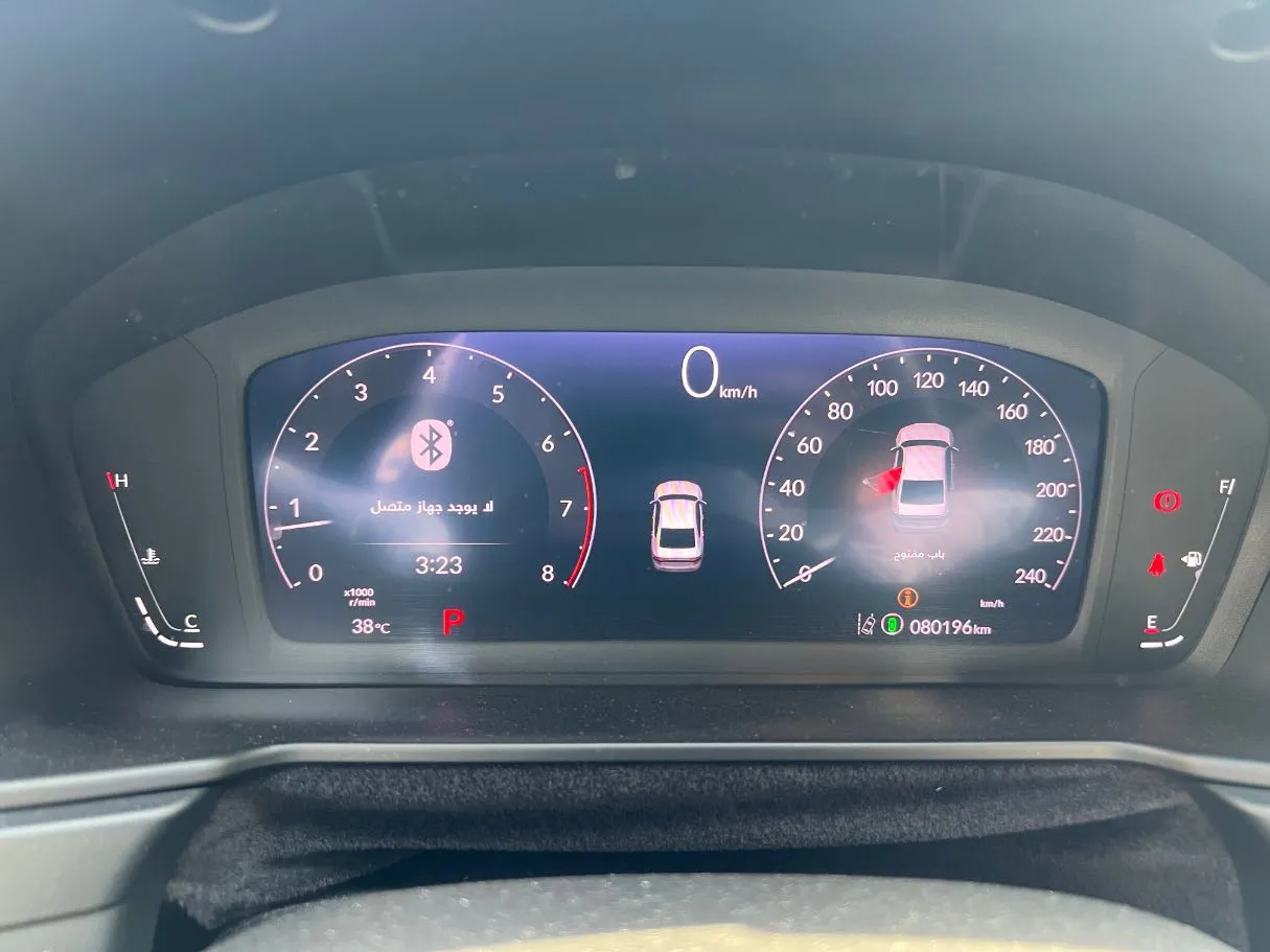 Car image 21