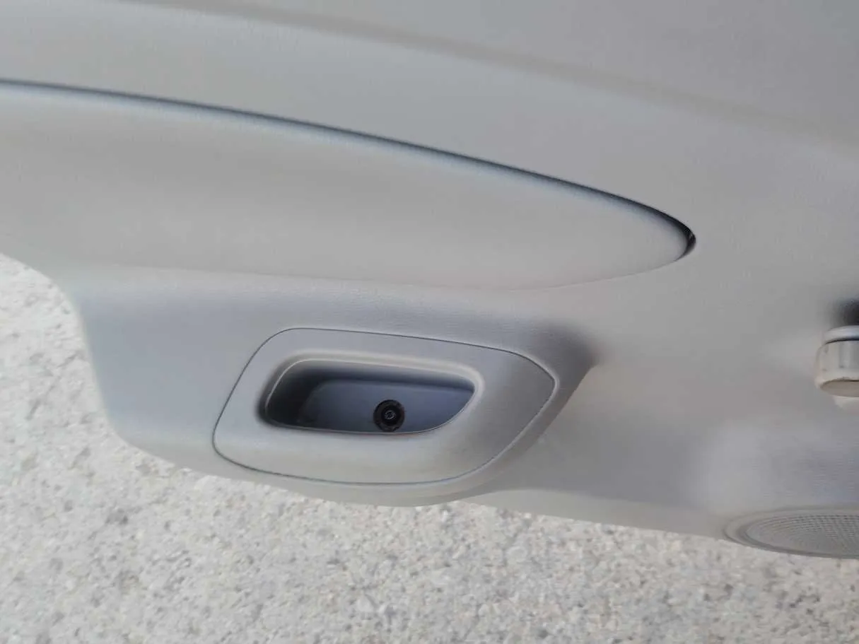 Car image 28