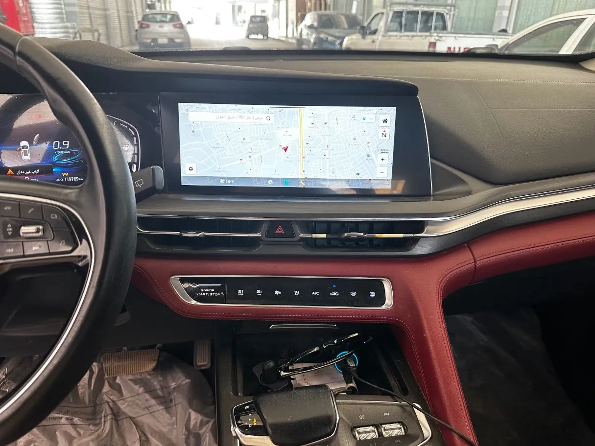 Car image 20