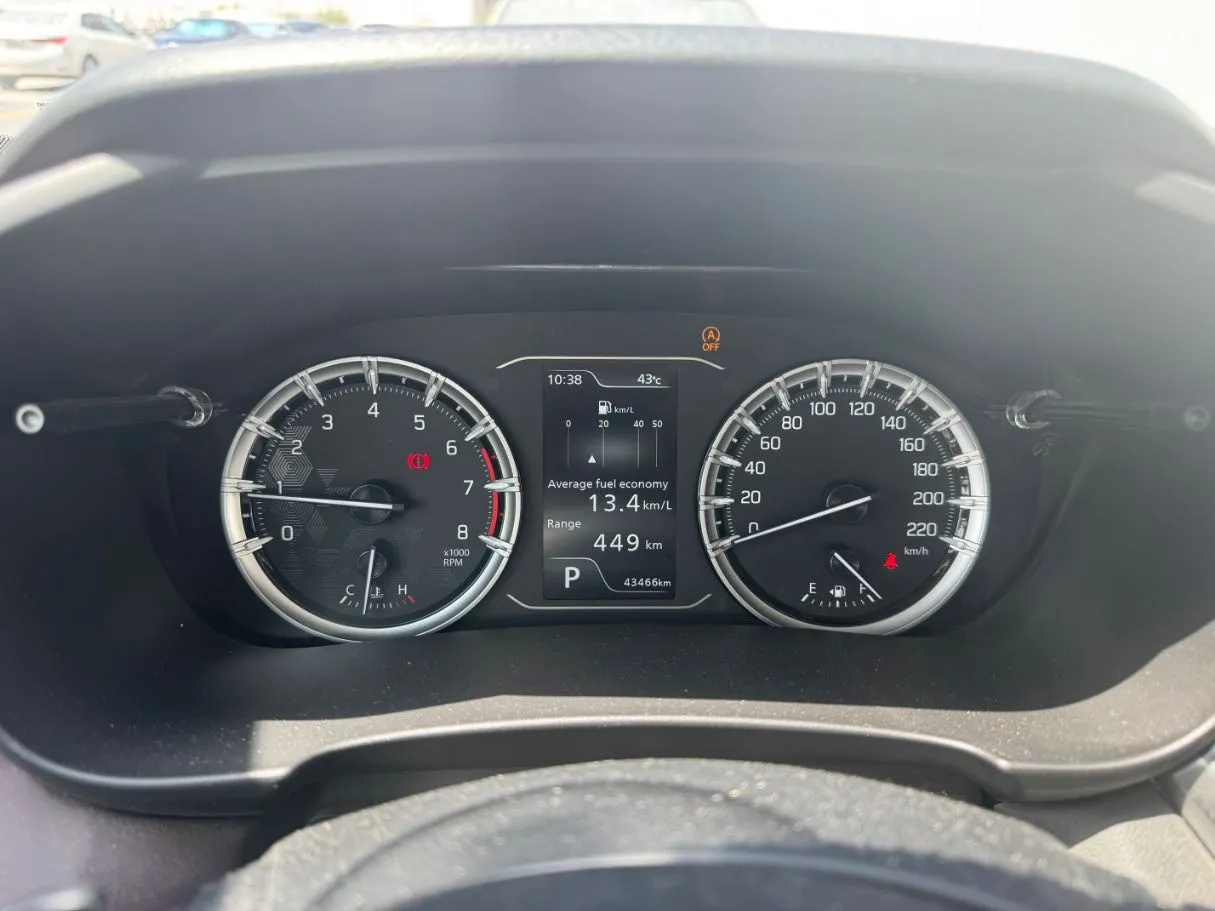 Car image 18