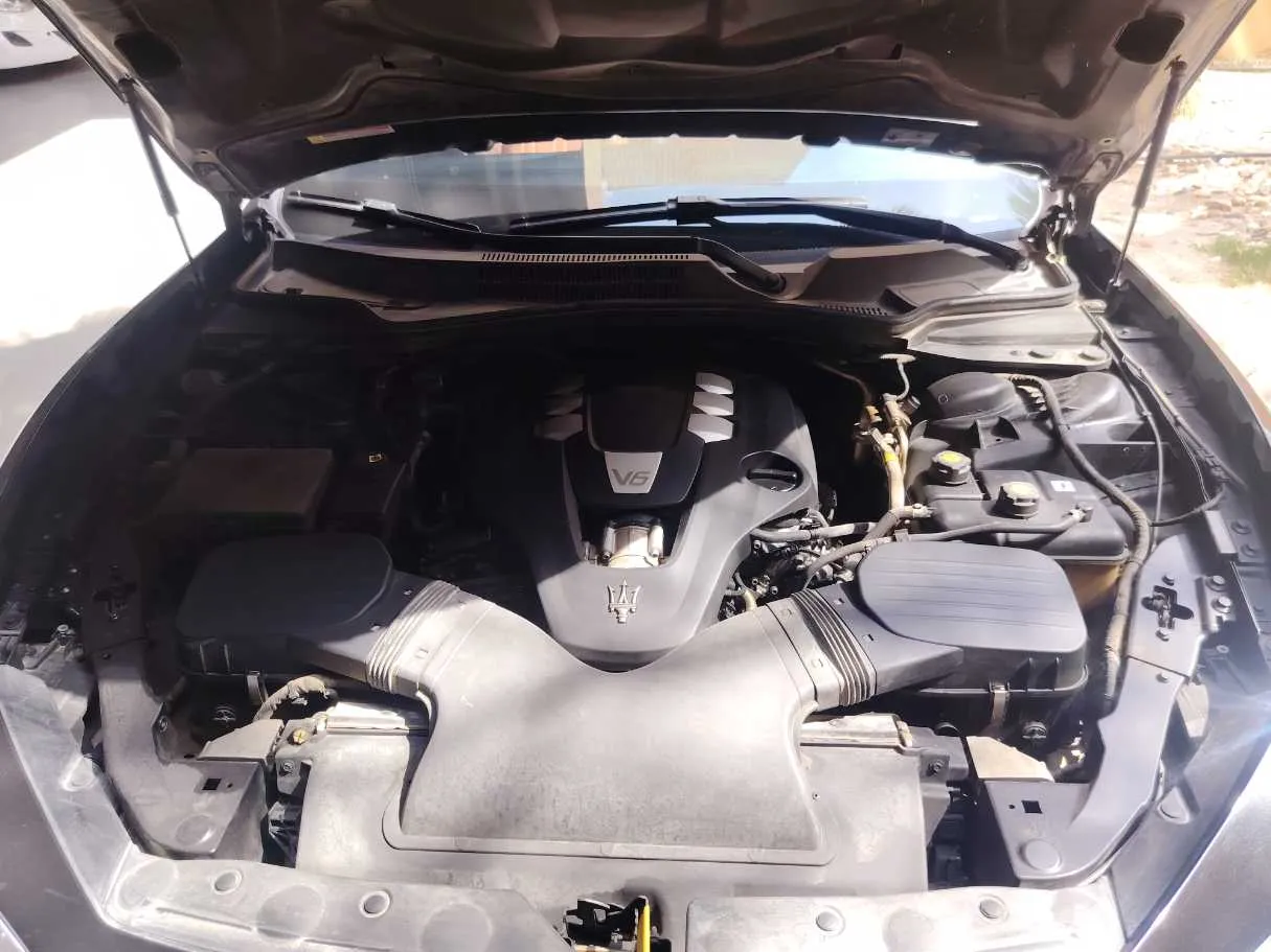 Car image 33