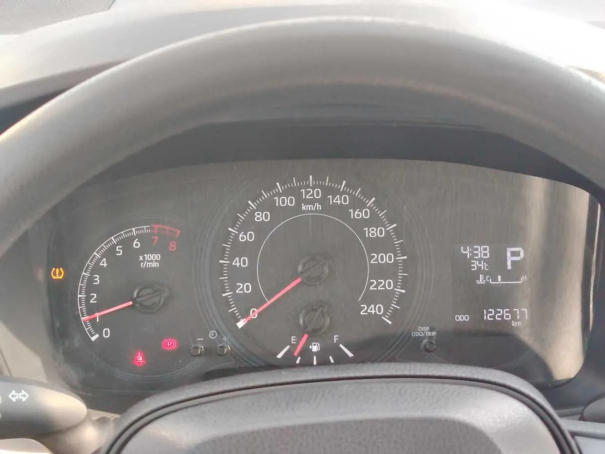 Car image 22