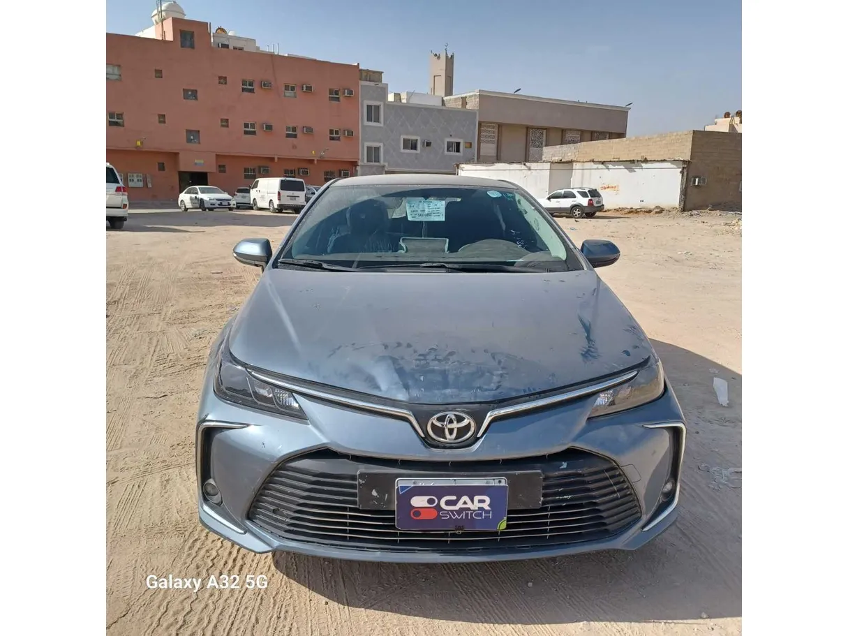 Car image 2