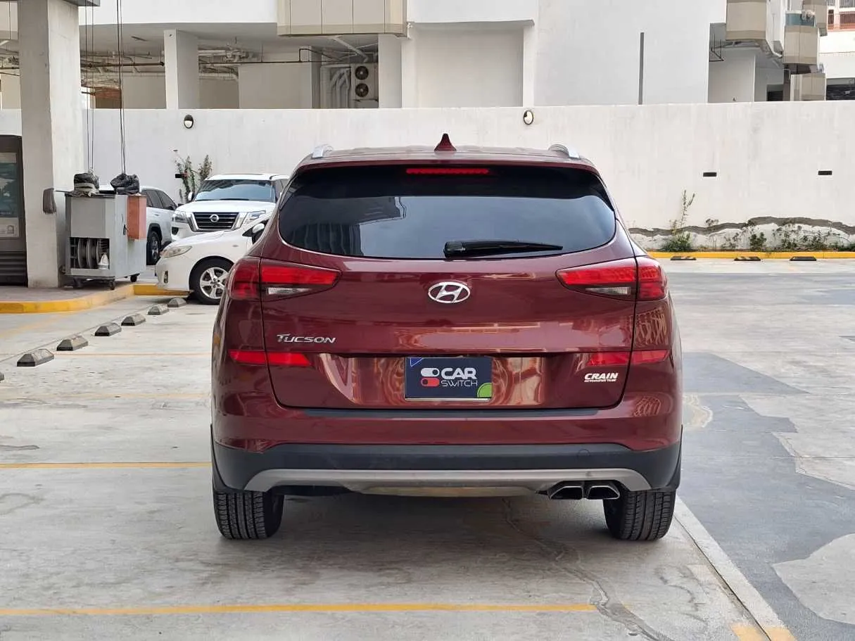 Car image 6