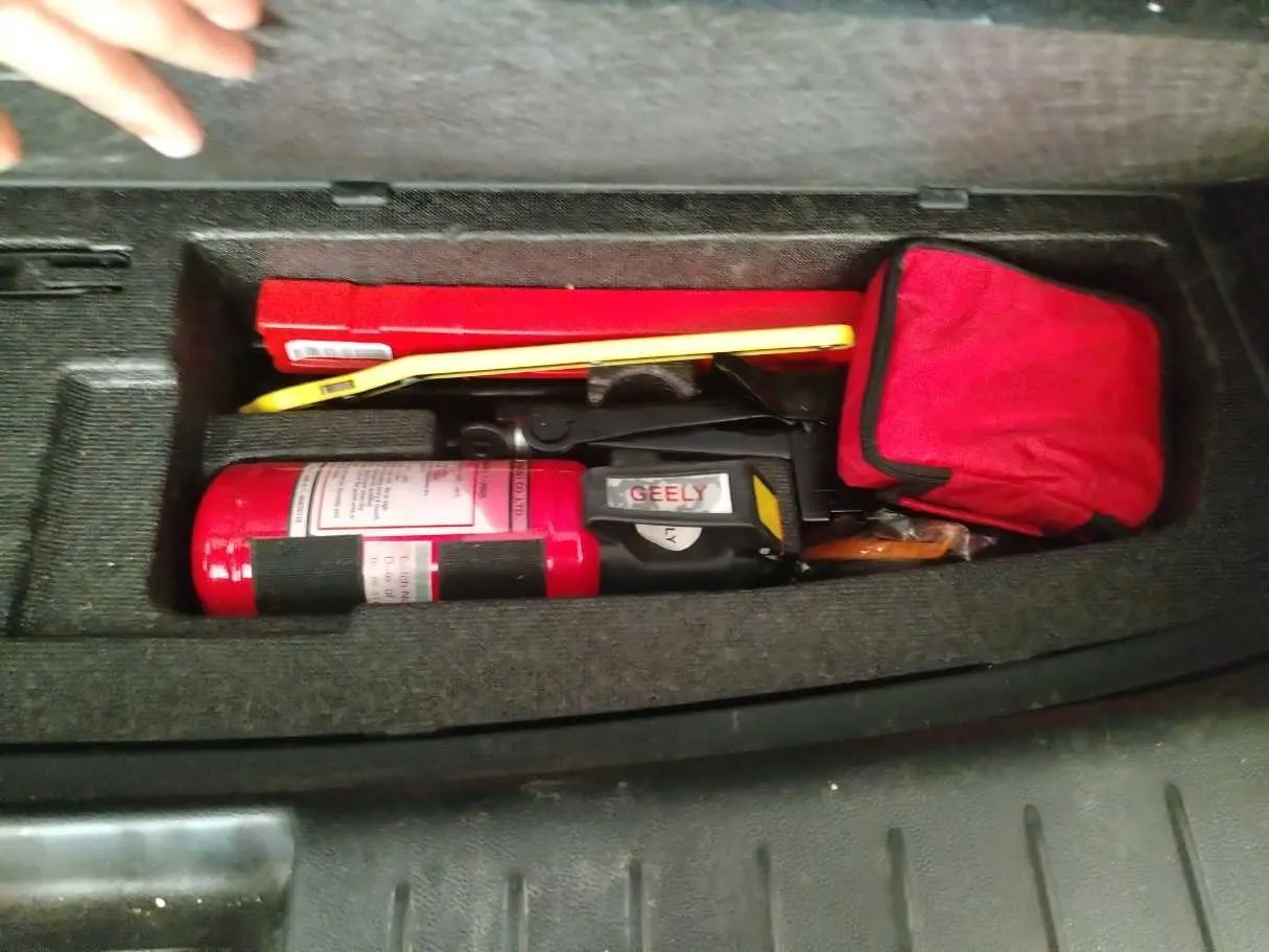 Car image 47