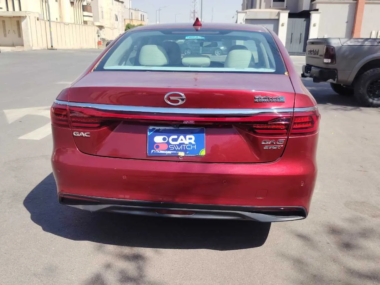 Car image 6