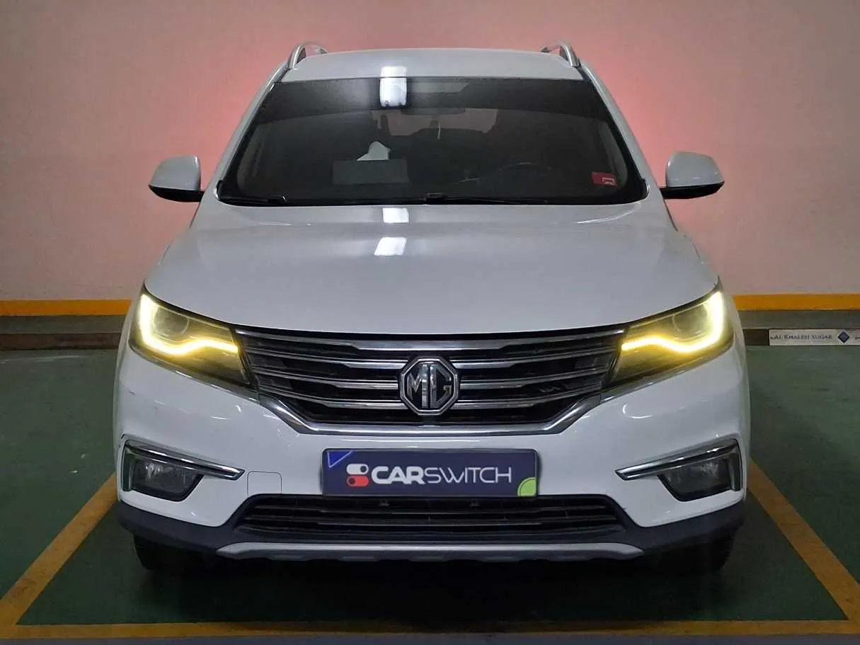 Car image 2