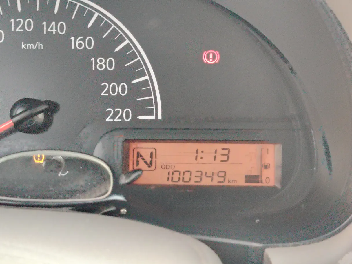 Car image 18