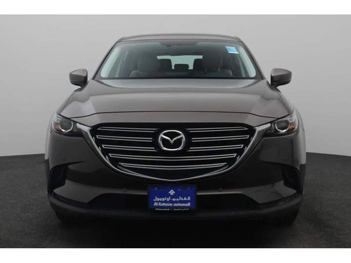 Car image 11