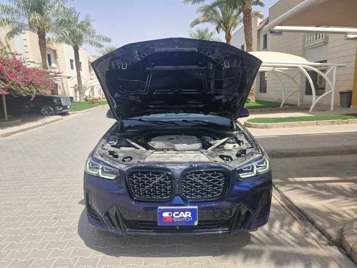 Car image 24