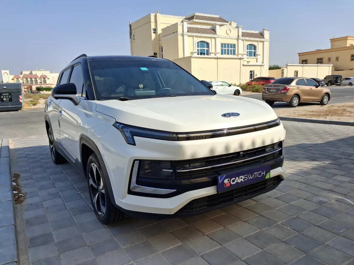 Car image 3