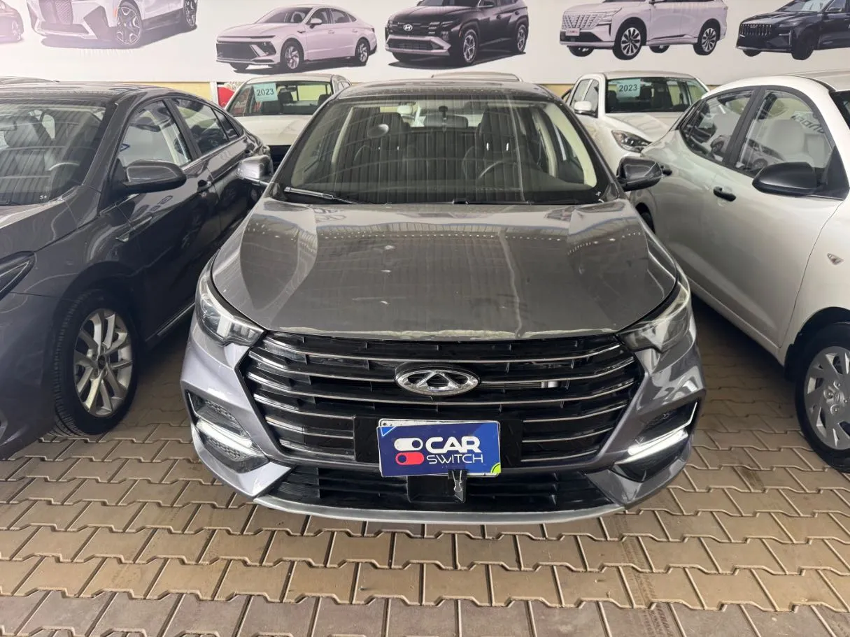 Car image 2