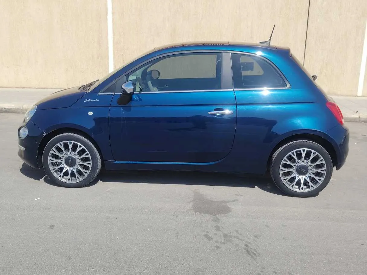 Car image 8