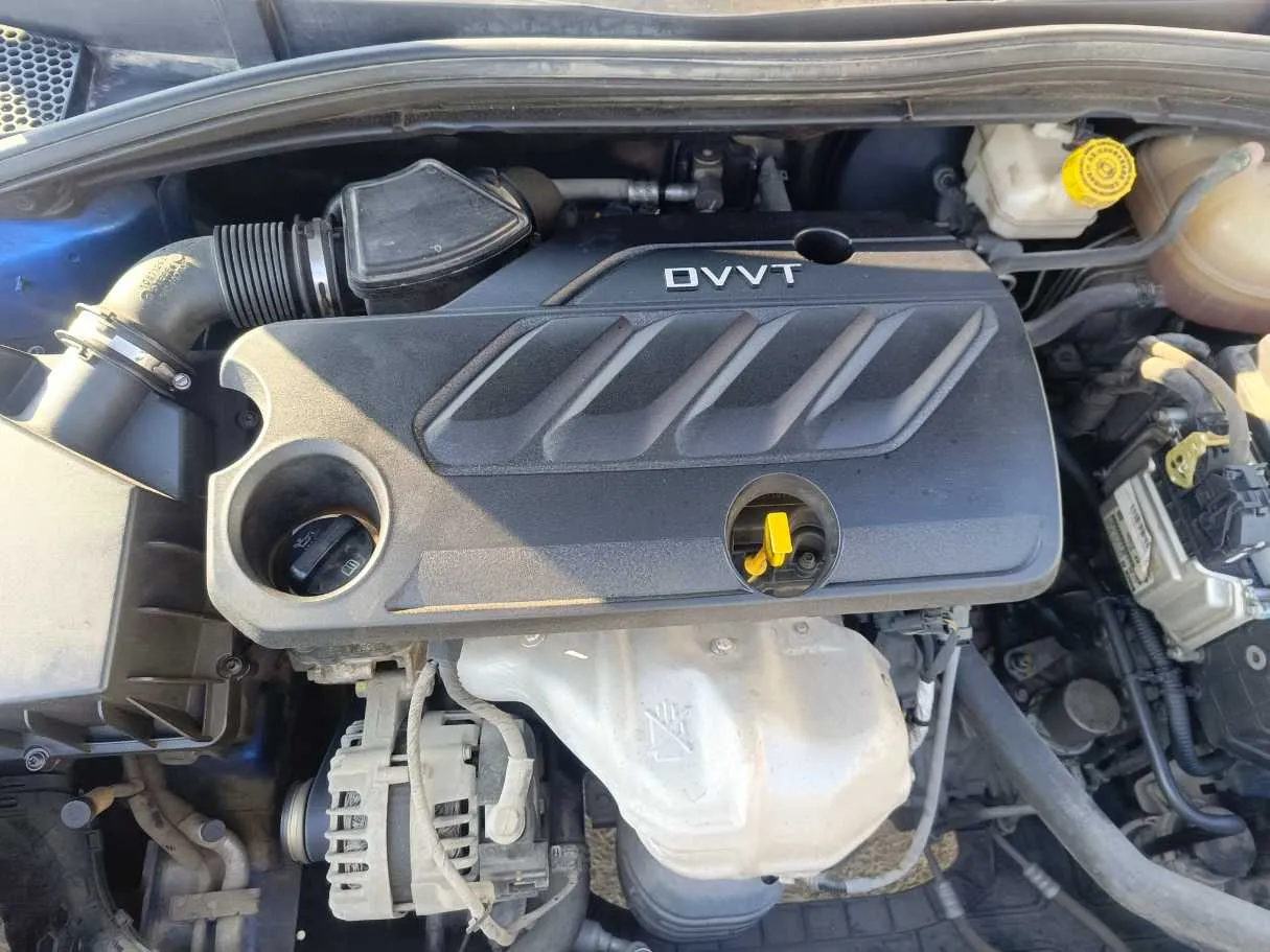 Car image 38
