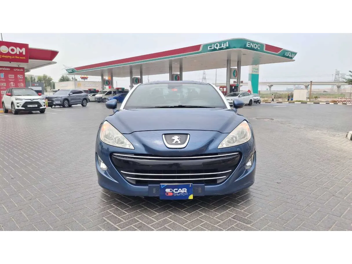 Car image 2
