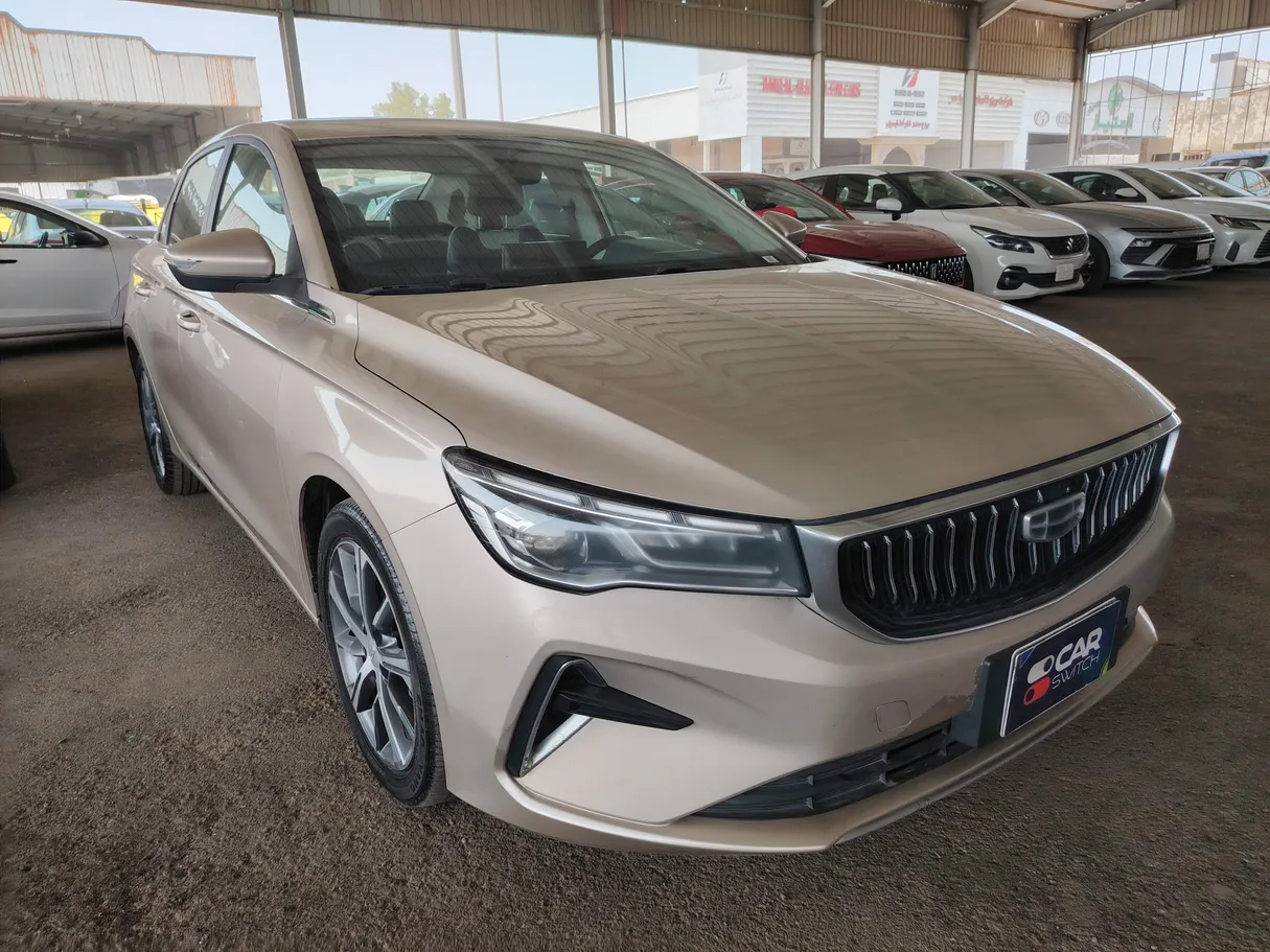 Car image 3