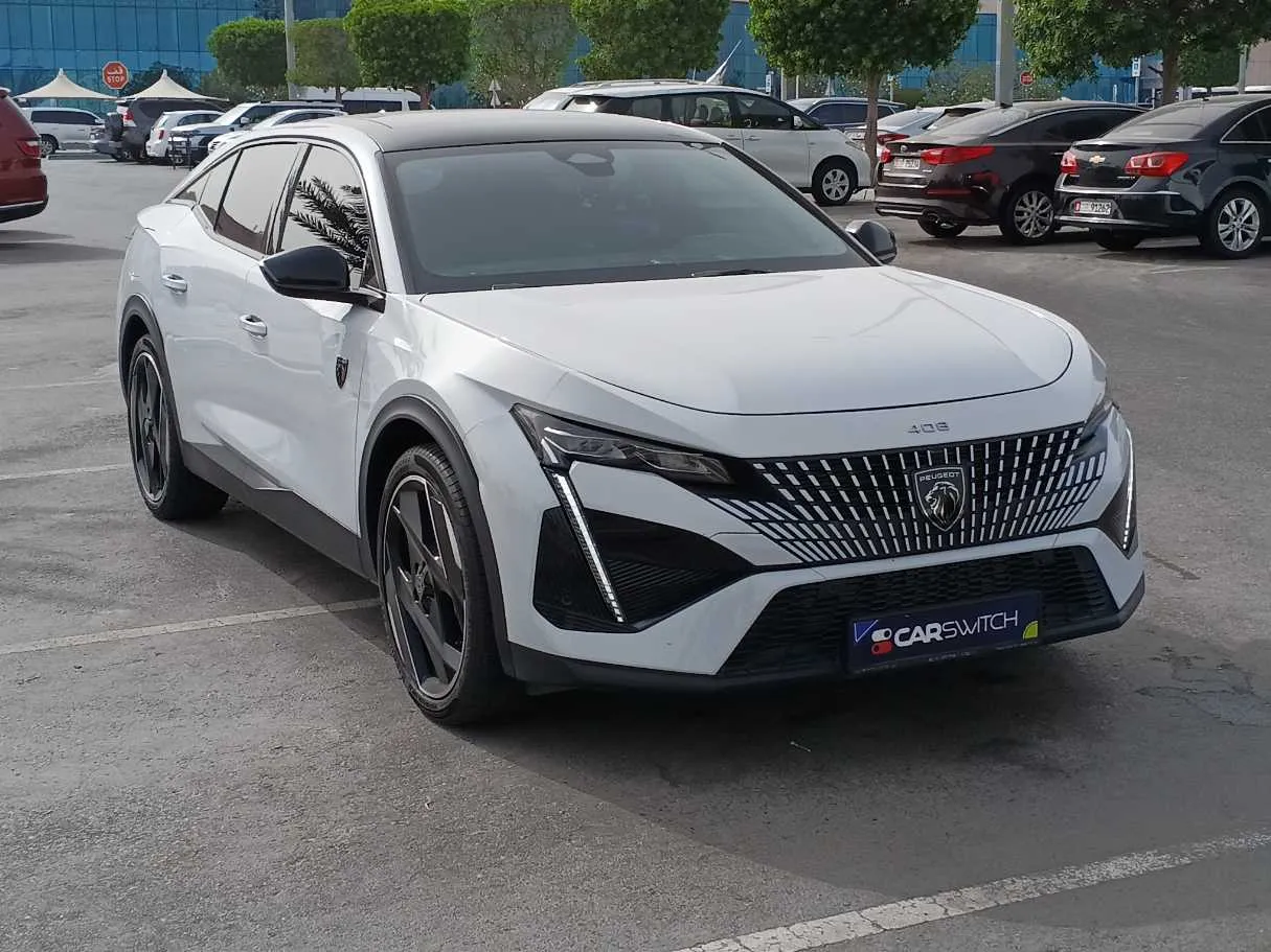 Car image 3