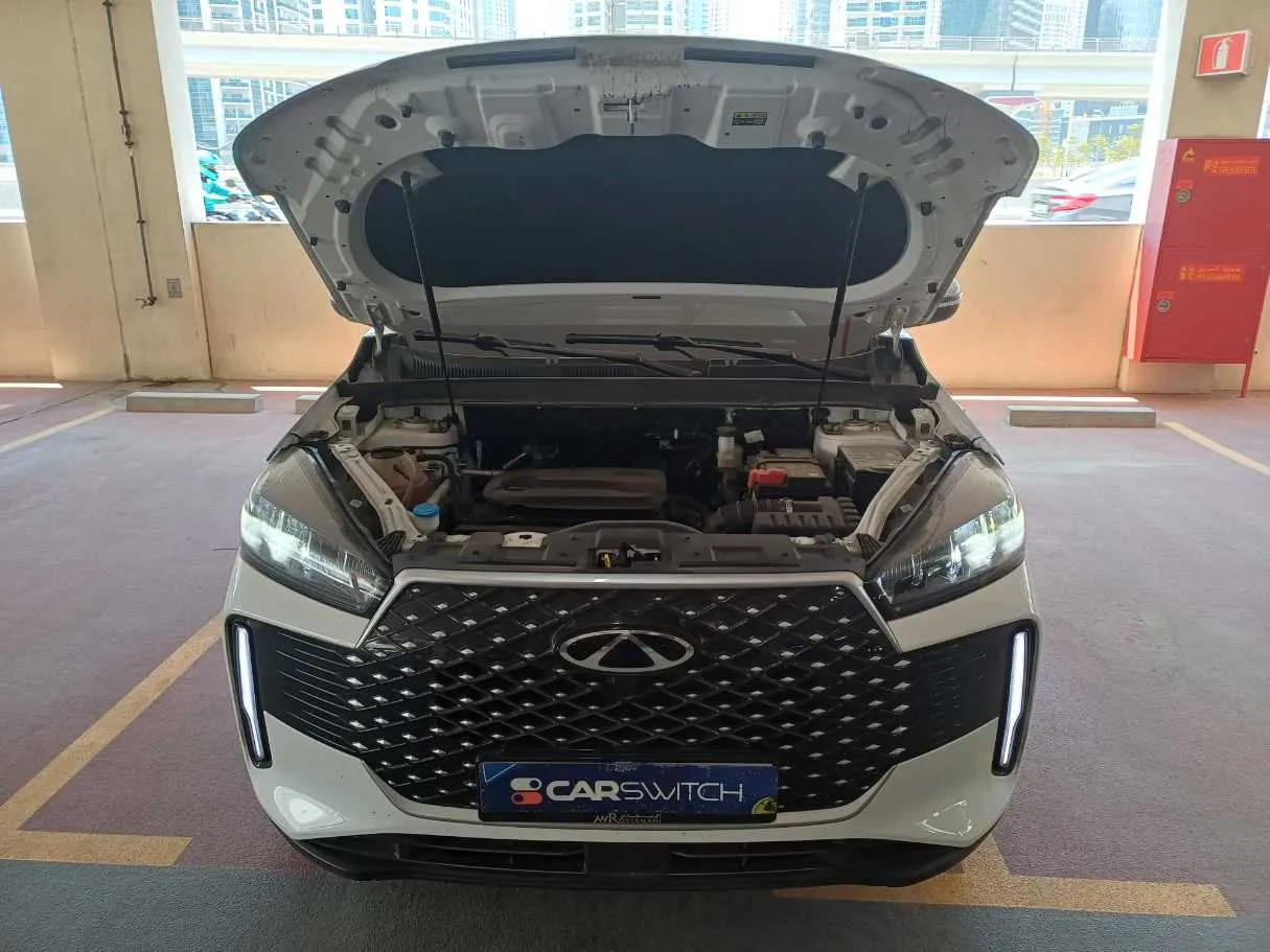 Car image 24
