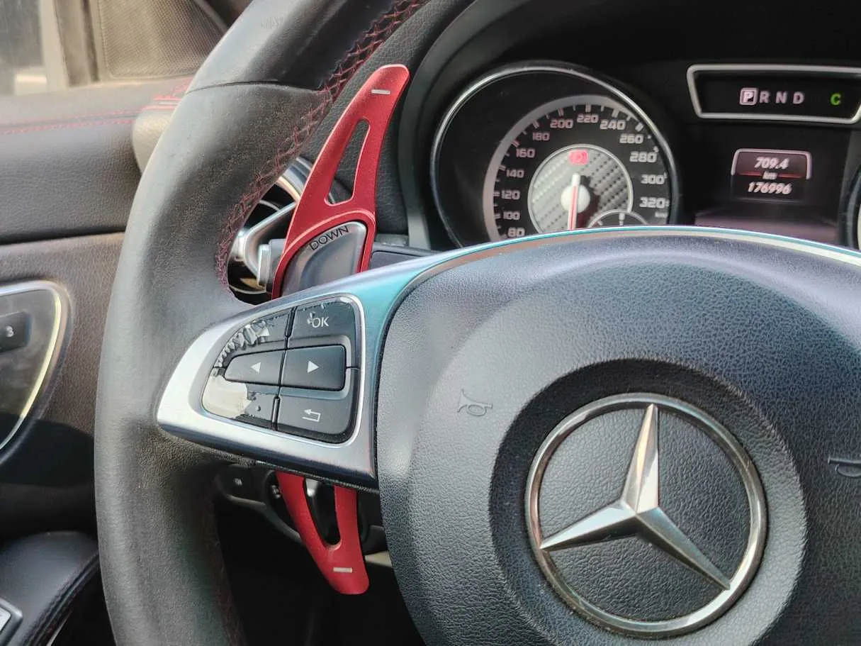 Car image 29