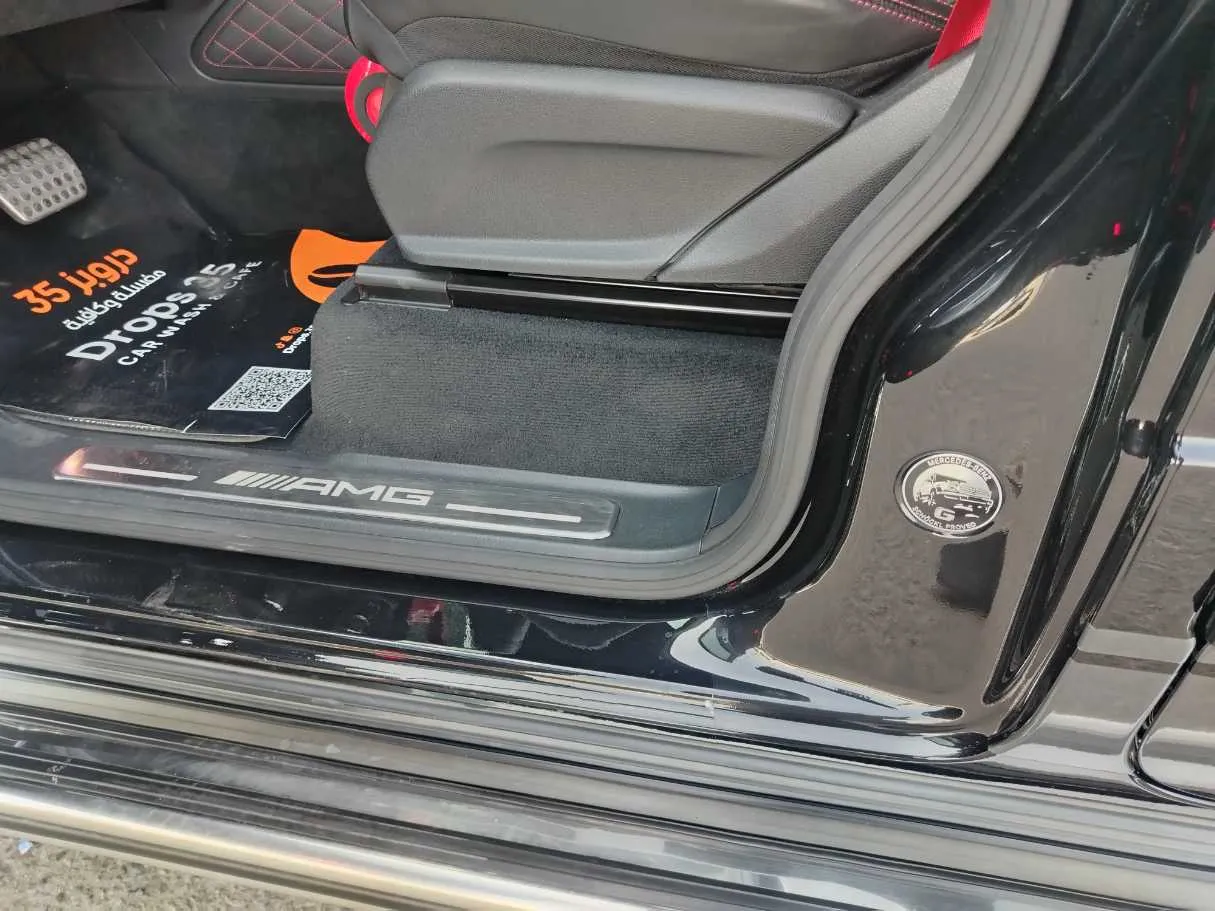 Car image 38