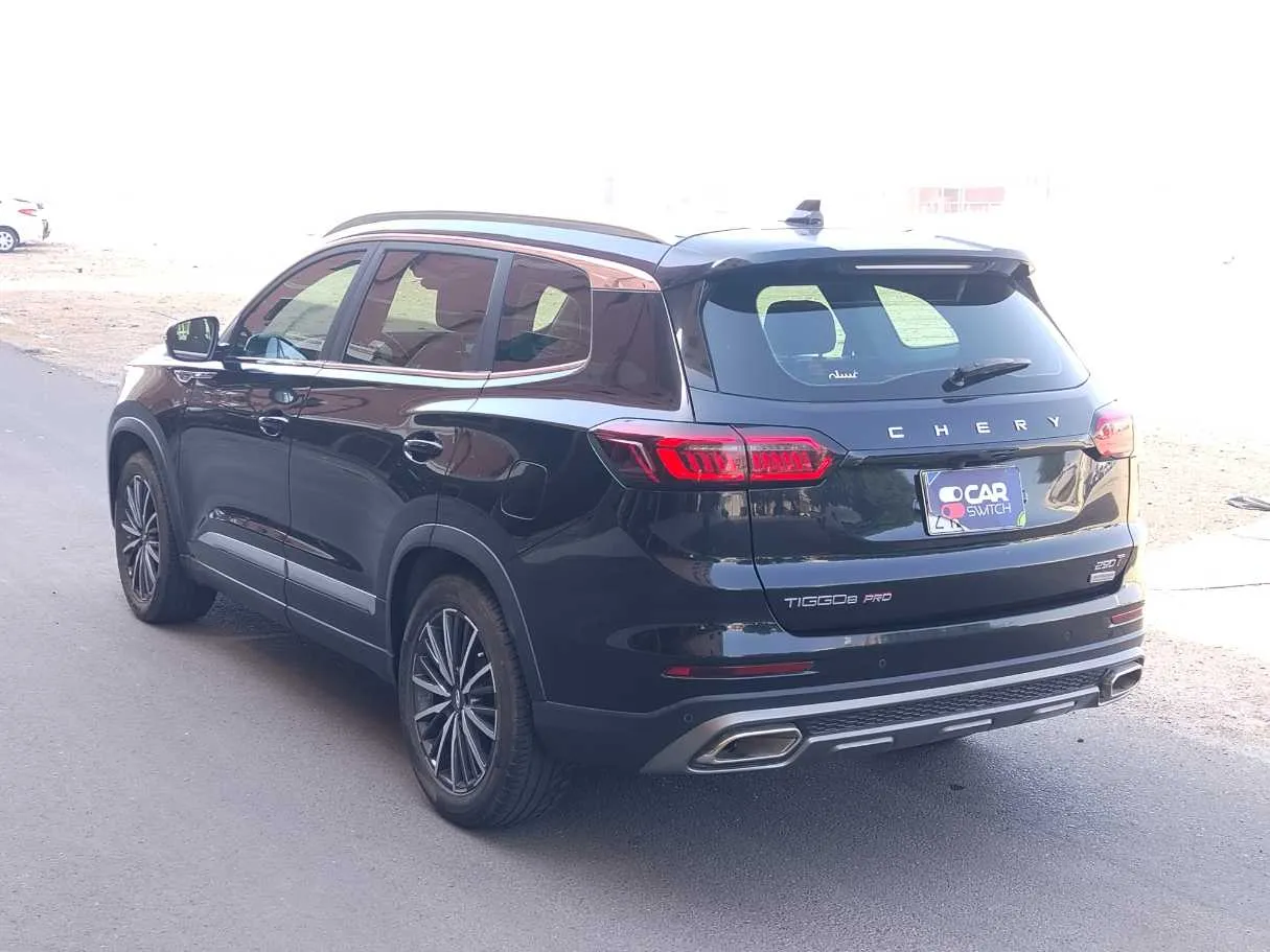 Car image 7