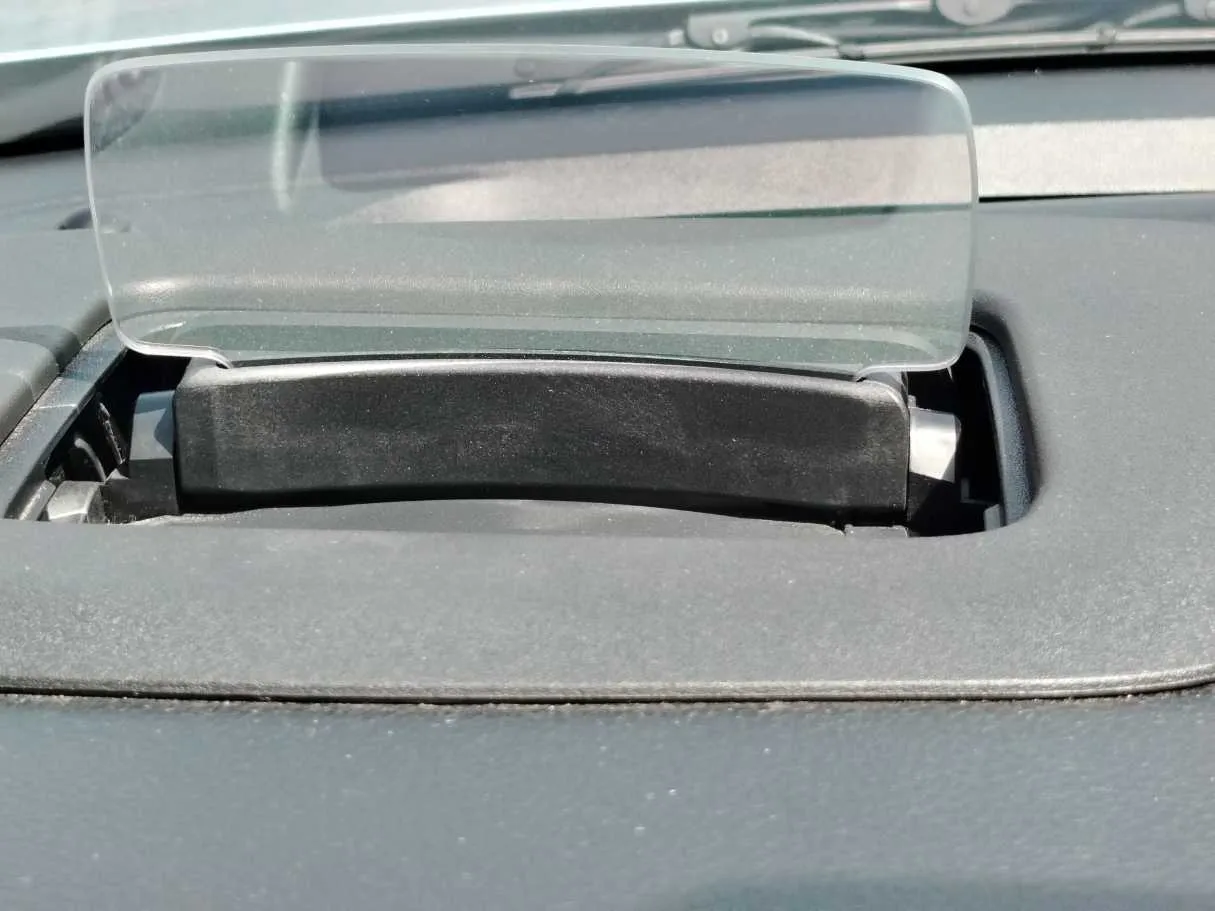 Car image 28