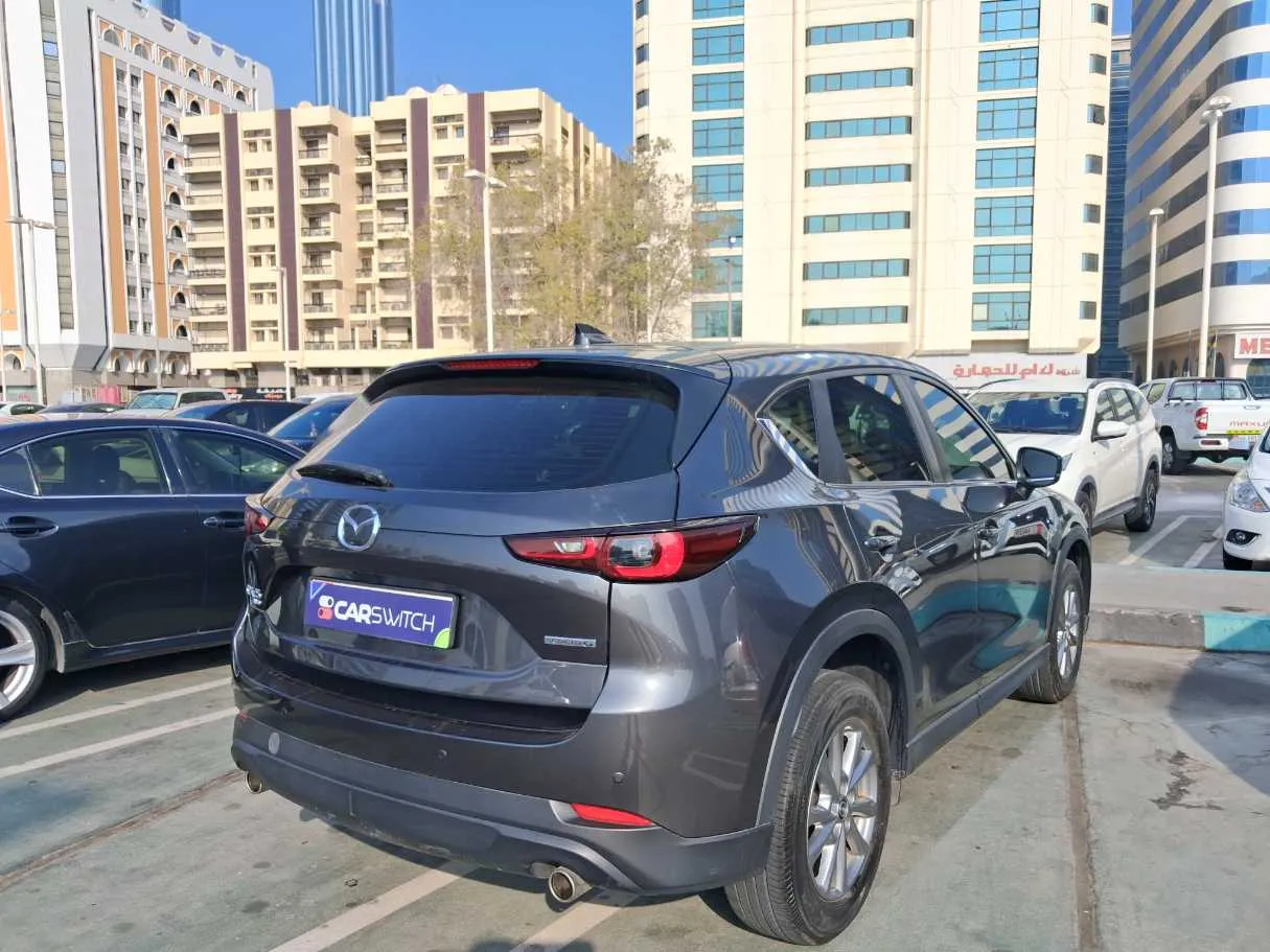 Car image 7