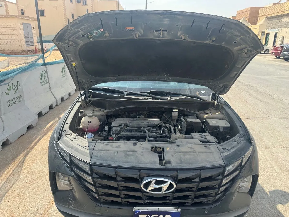 Car image 23