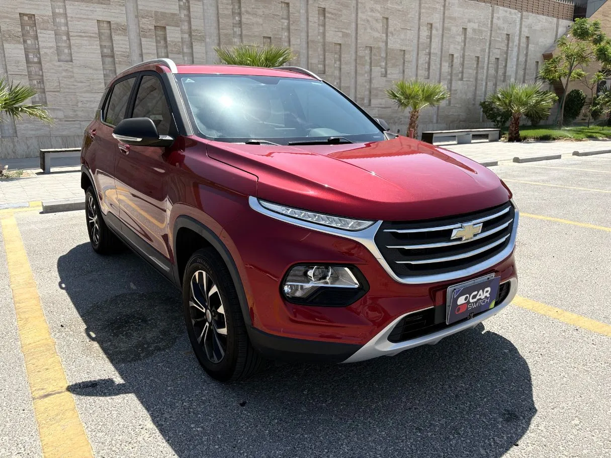 Car image 3