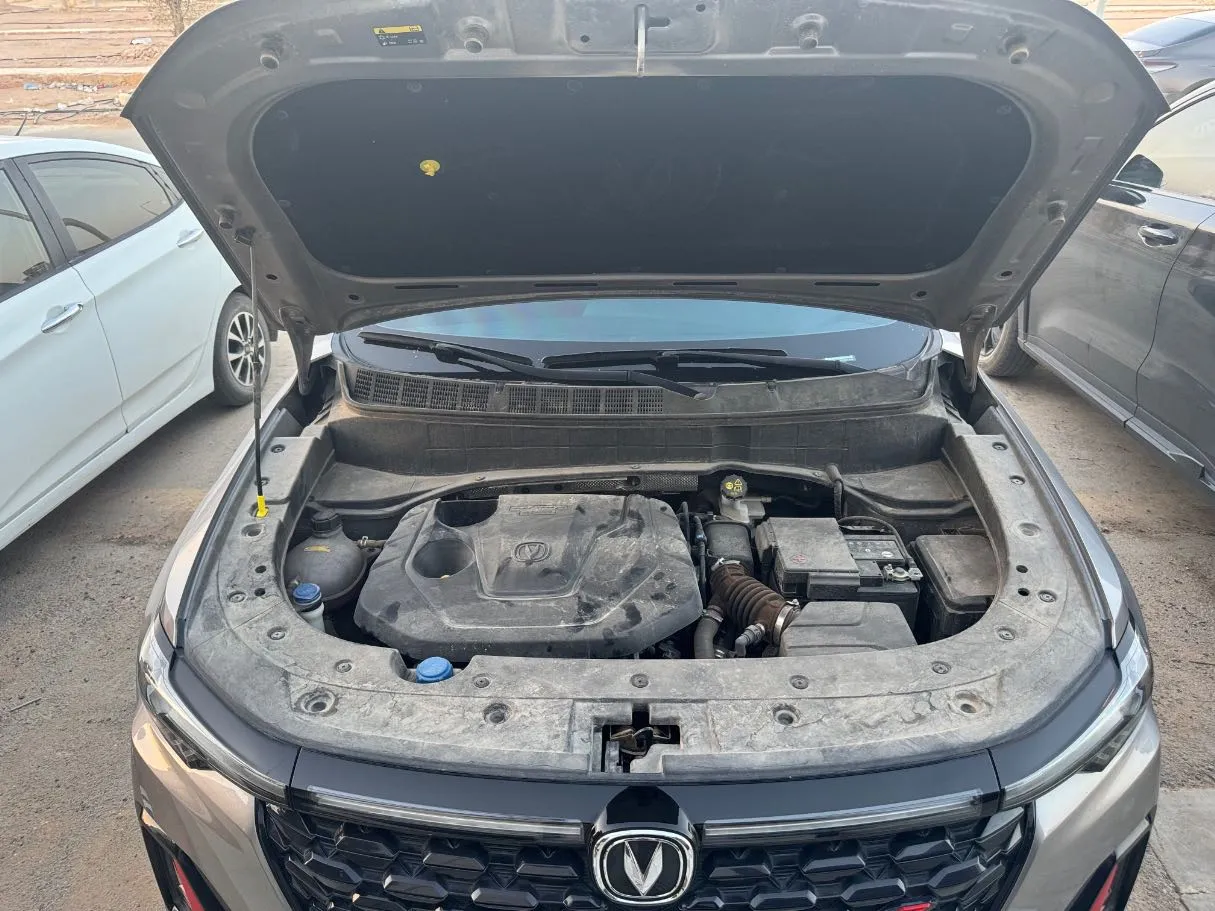 Car image 28
