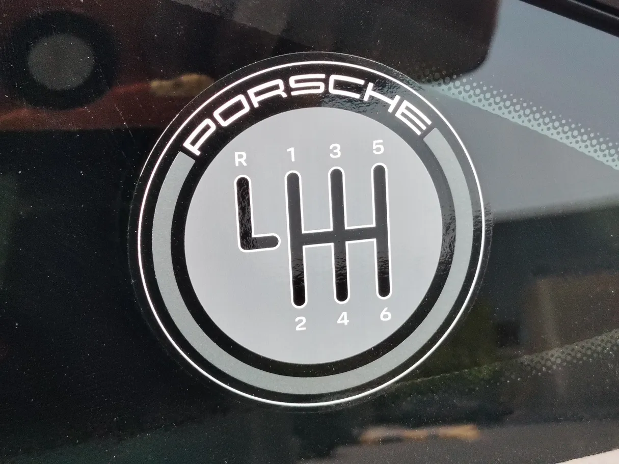 Car image 34