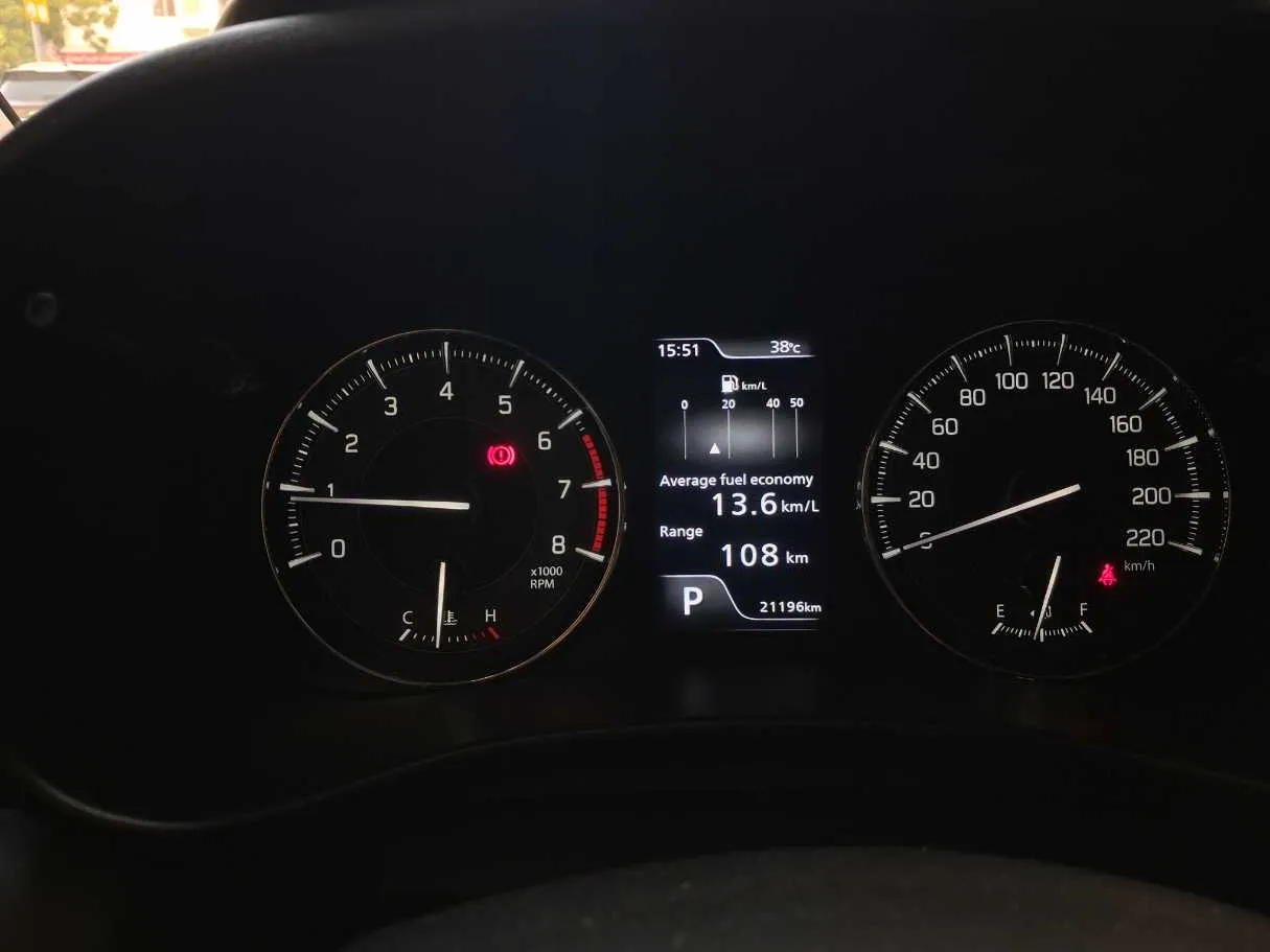 Car image 18