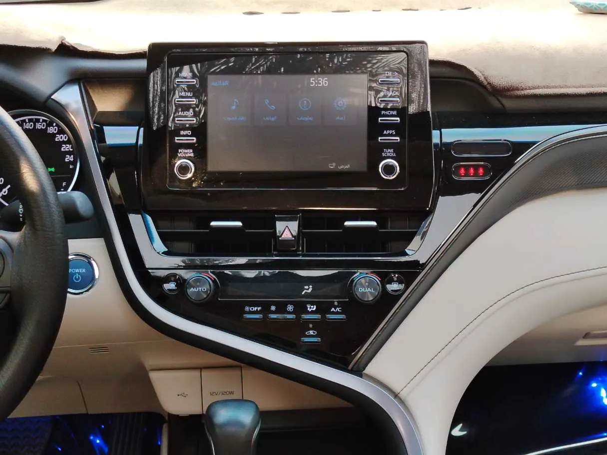 Car image 22