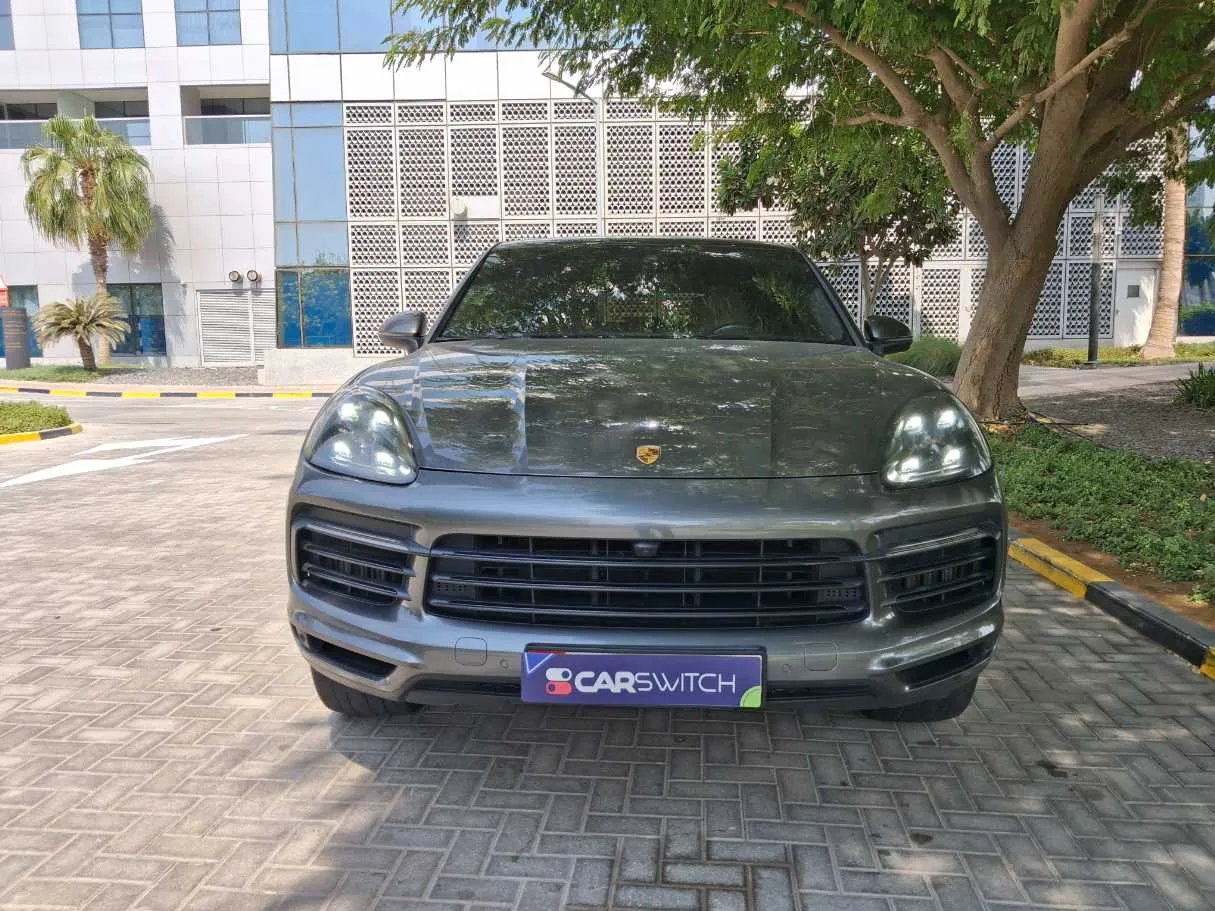 Car image 2
