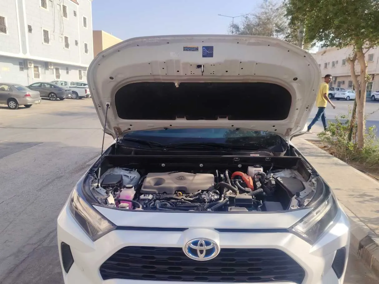 Car image 28