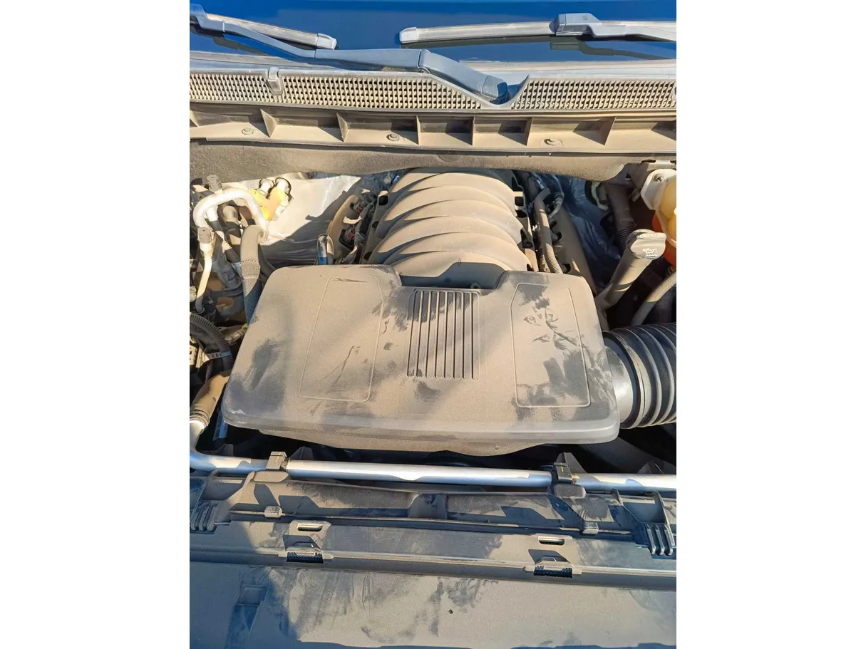 Car image 38